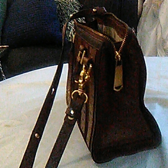 Purse - Picture 2 of 3